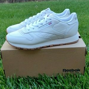 Reebok Classic - Women